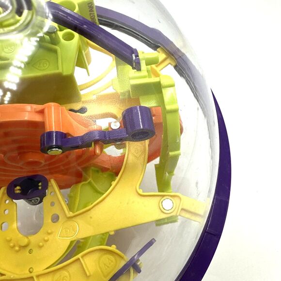 PERPLEXUS The Original 3D Puzzle Maze Ball Game Brain Teaser                 (B) - Picture 3 of 7